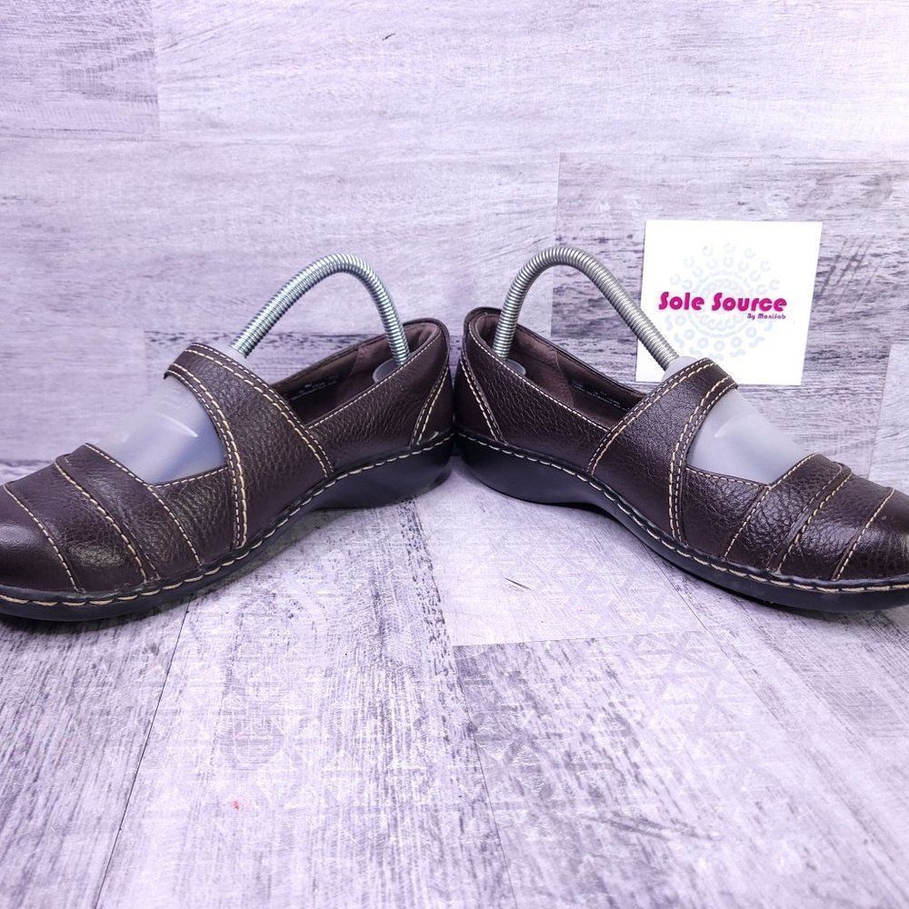 Clarks Ashland Avenue Leather Mary Jane Flat Brown Women's sz 8 - Picture 5 of 8